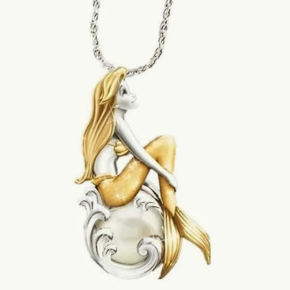 Silver and gold tone mermaid necklace. - Picture 1 of 1